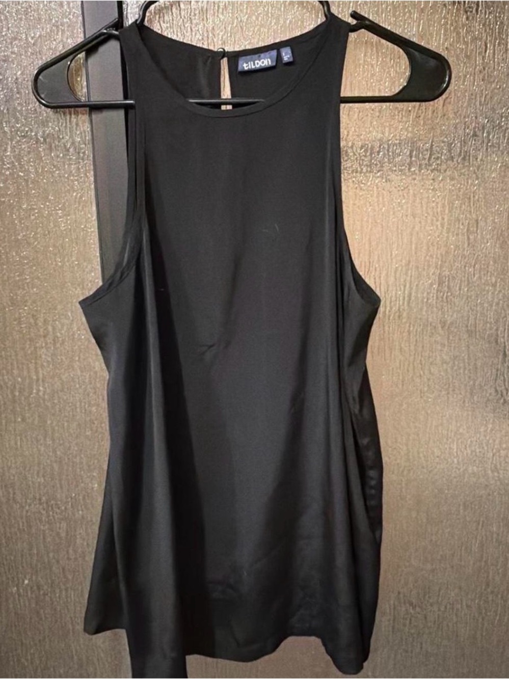 Tildon Black Sleeveless Round-Neck Tank